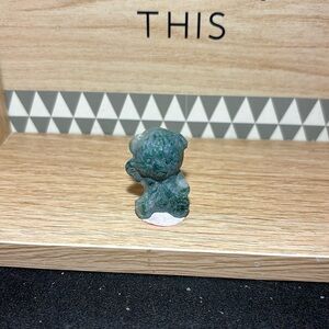 Moss Agate Bear (MAC8)